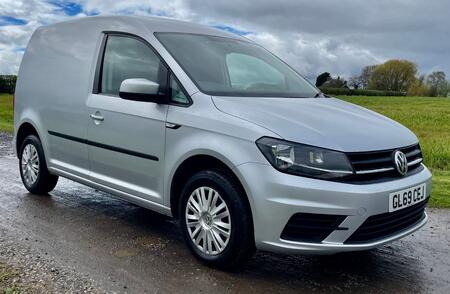 VOLKSWAGEN CADDY 2.0 TDI C20 Trendline DSG