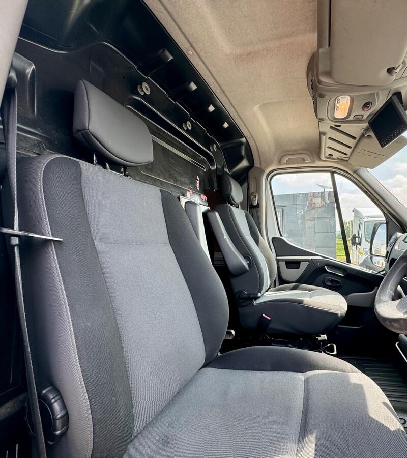 RENAULT MASTER